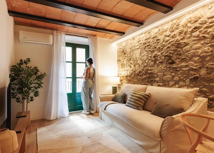 Bravissimo Ballesteries 34, Heart Of The Barri Vell