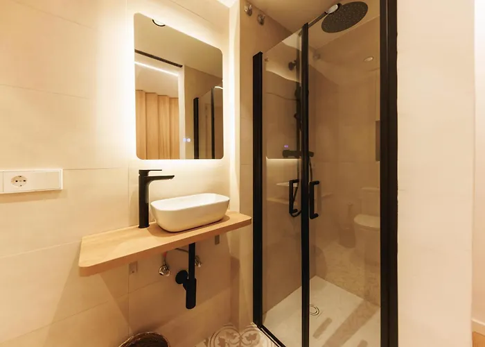 Bravissimo Ballesteries 34, Heart Of The Barri Vell Girona