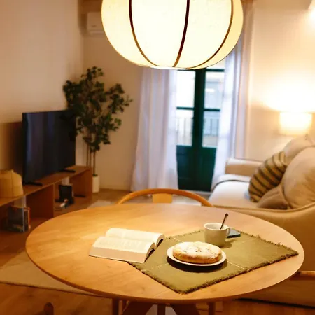 Bravissimo Ballesteries 34, Heart Of The Barri Vell Apartment *