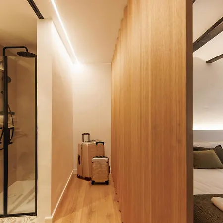 Bravissimo Ballesteries 34, Heart Of The Barri Vell Appartement