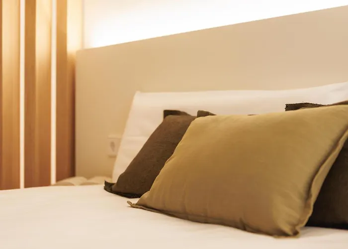 Bravissimo Ballesteries 34, Heart Of The Barri Vell Апартаменты Жирона